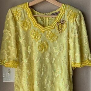 Vintage CREATIVE TOUCH Yellow Lace Sequin Shirt Sleeve Beaded Blouse